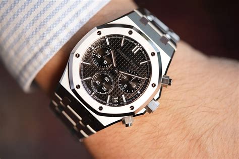 how to wind audemars piguet royal oak|Audemars Piguet time.